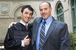  千禧一代真的注定比他们的父母挣得少吗？